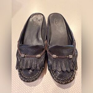 Women’s Black Leather Slip-On Moccasin Mule Size 8.5